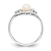 14k White Gold Fresh Water Cultured Pearl and Diamond Heart Ring